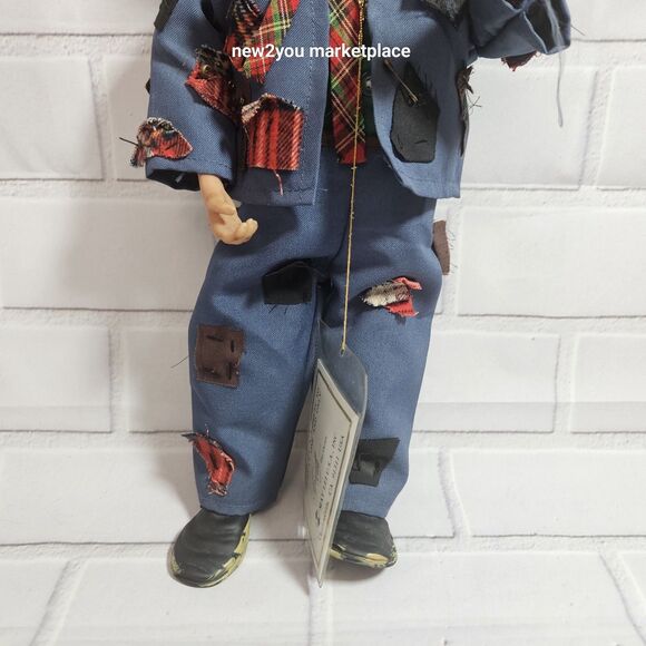 VINTAGE EMMETT KELLY CLOWN WEARY WILLIE WIND UP ANIMATED MUSICAL 13" DOLL w/ COA - Picture 3 of 9